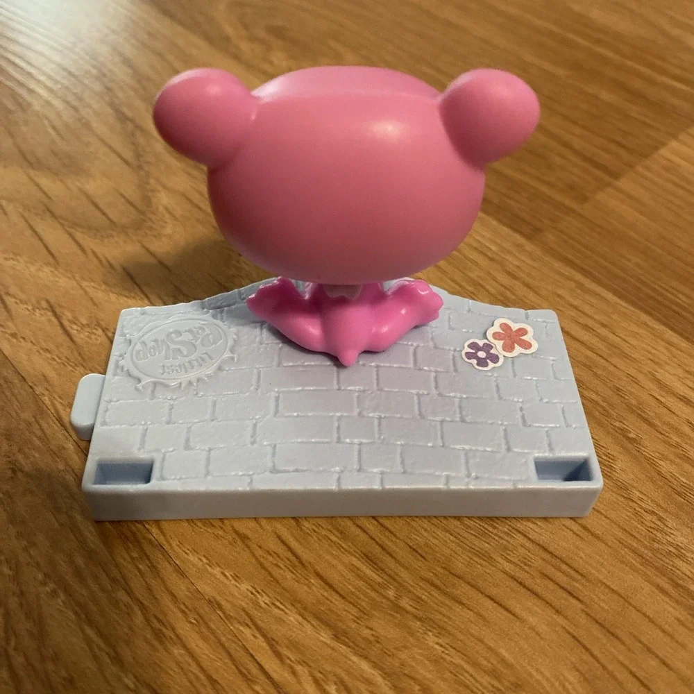 2015 McDonald's Littlest Pet Shop LPS Pink Bear Happy Meal Toy‎